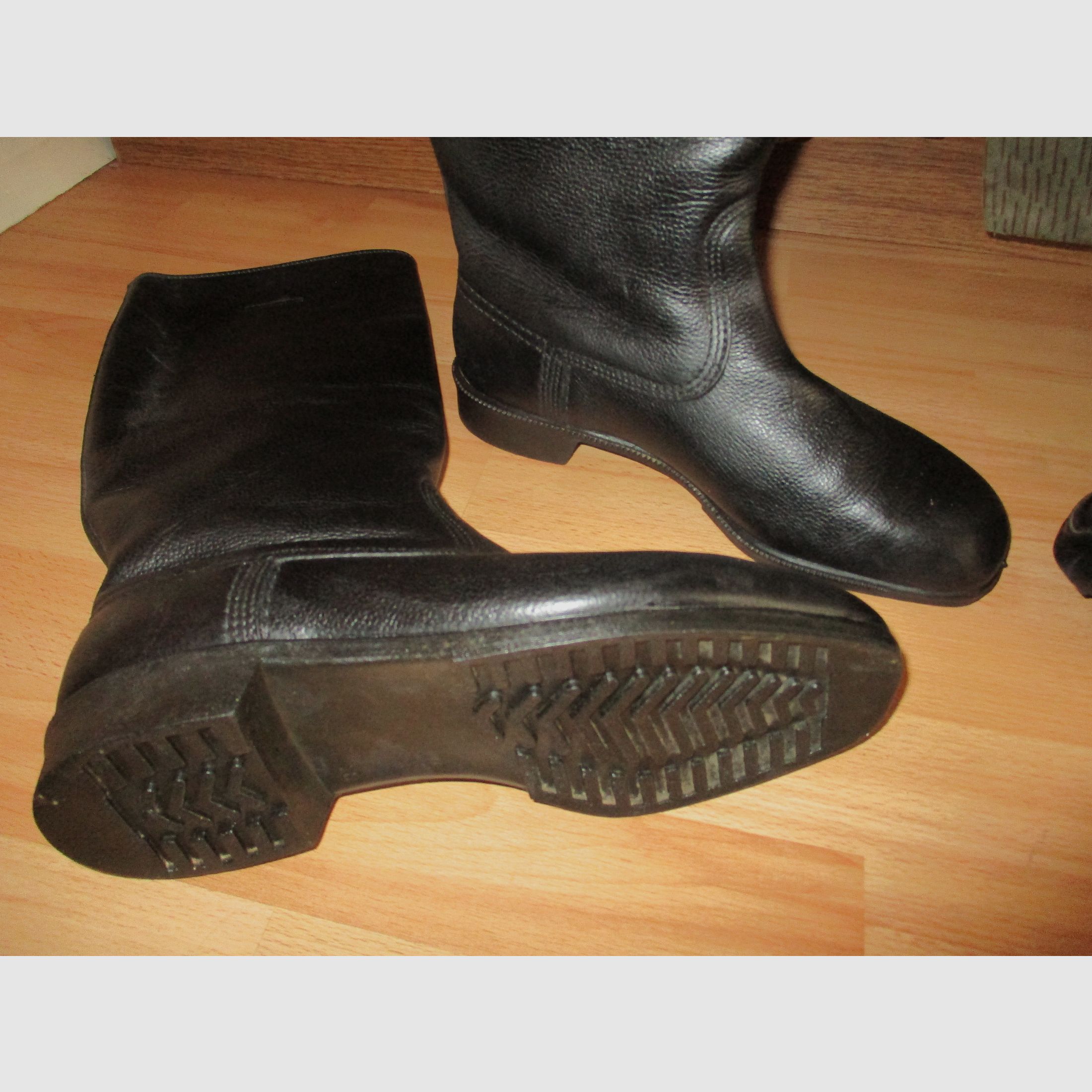 Lederstiefel, Reitstiefel, Armeejacke DDR