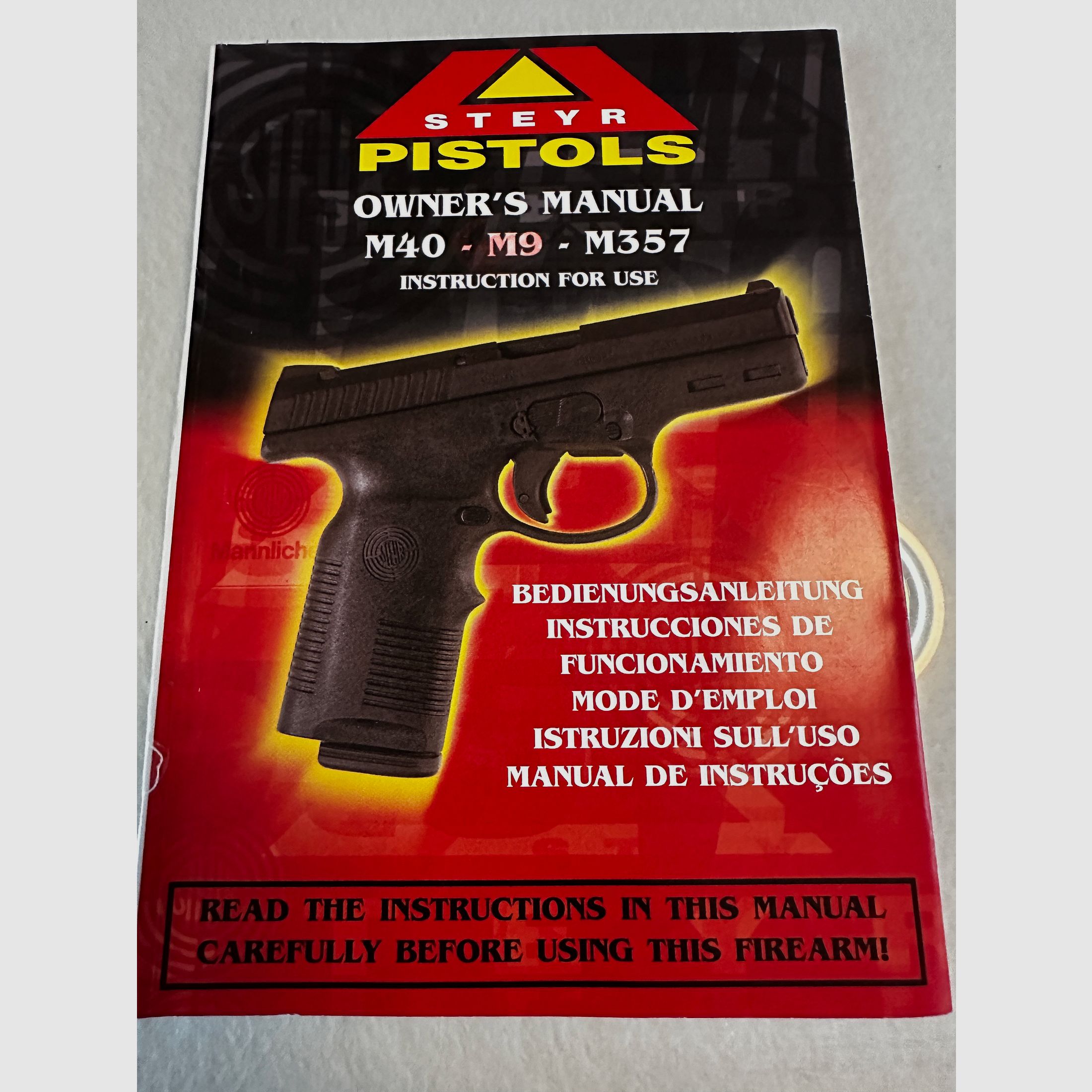 Steyr M9 9mm avec Reddot