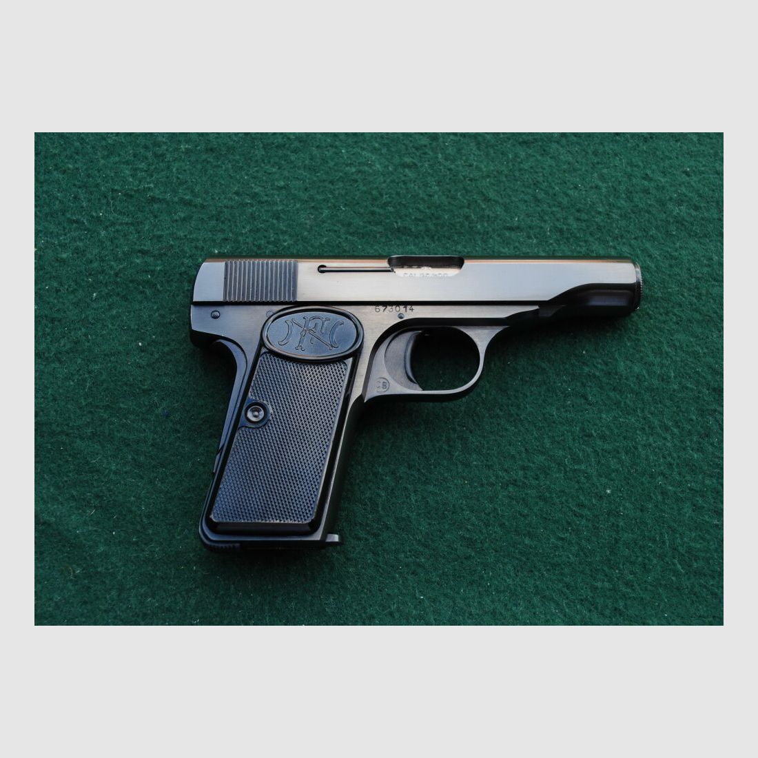 FN 1910 bez obcych stempli