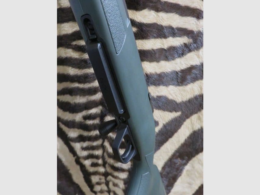 Repetierbüchse WINCHESTER XPR Stealth Kal.30-06 Lauf 53 cm gewinde, Bild 6 von 9