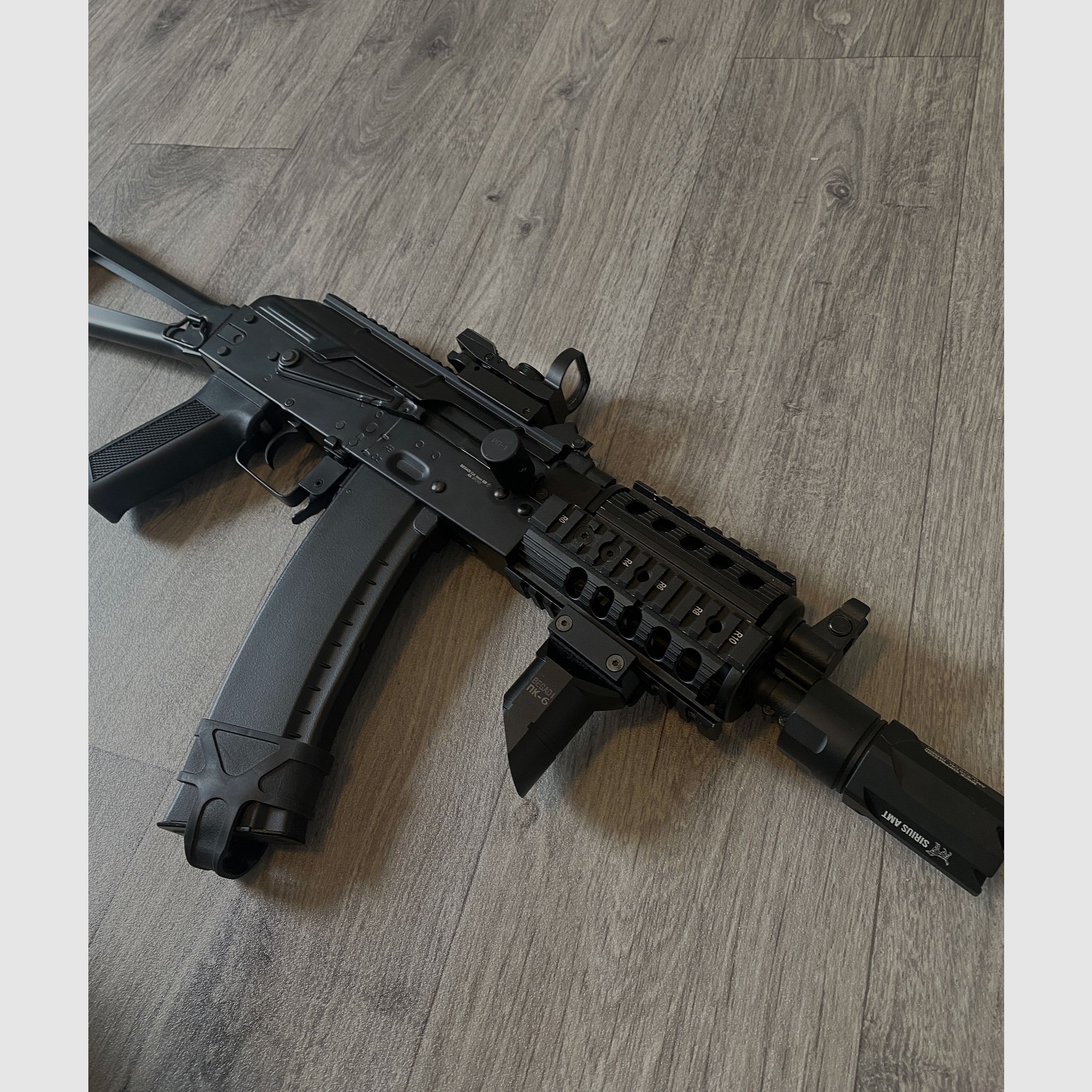 Begadi AK-74UN "SPORT" Gen. 5 S-AEG (Variohead, PRO HopUp, Begadi CORE EFCS / Mosfet) Upgraded F-Stempel