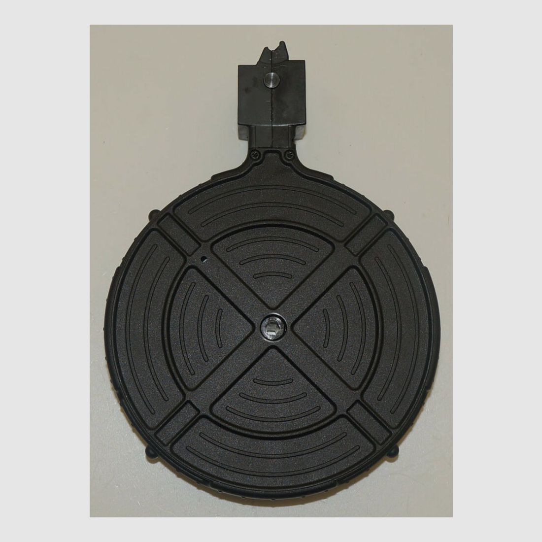 Duitse Sportwapens 110-schots trommelmagazijn Rotary-magazijn voor Ruger 10/22 kaliber .22lr. Trommel-magazijn