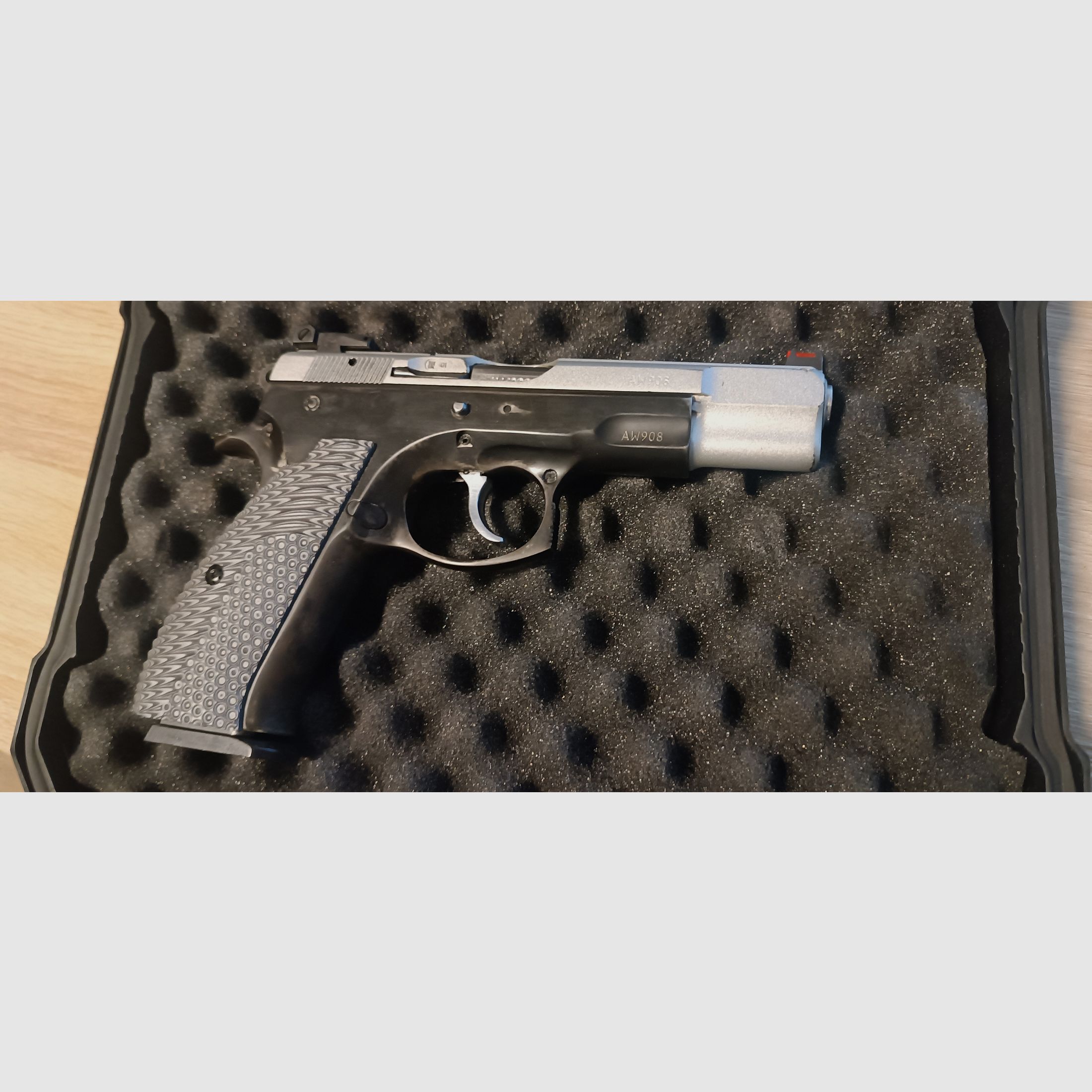CZ 75B 9mm Luger mit Wechselsystem Kadet .22