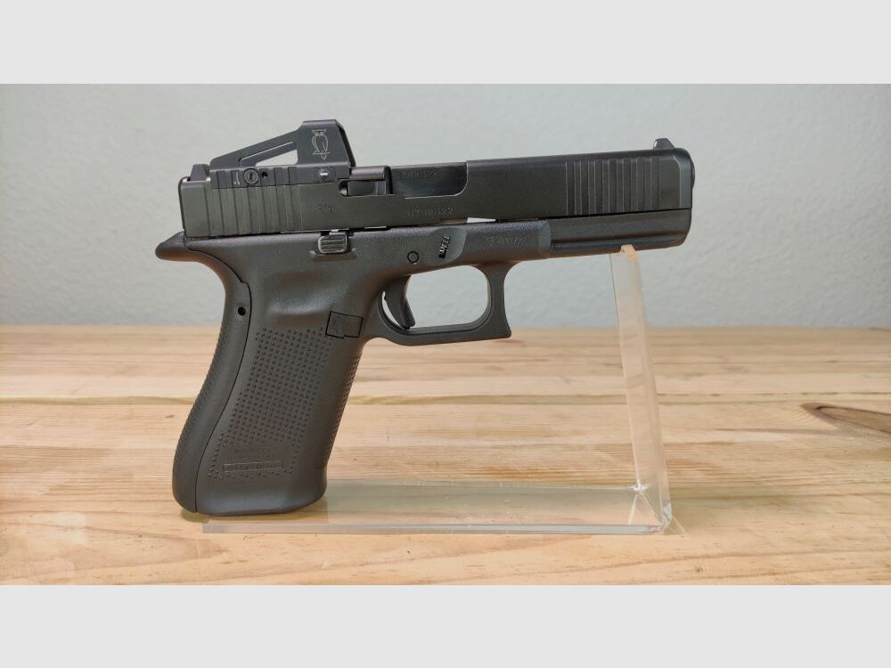 GLOCK 17