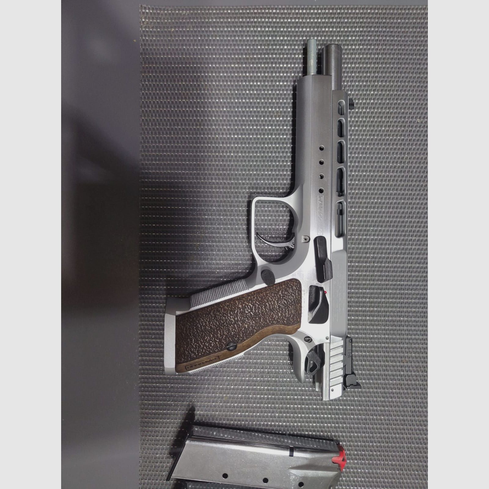 Tanfoglio P19 Gold Match BDS 6