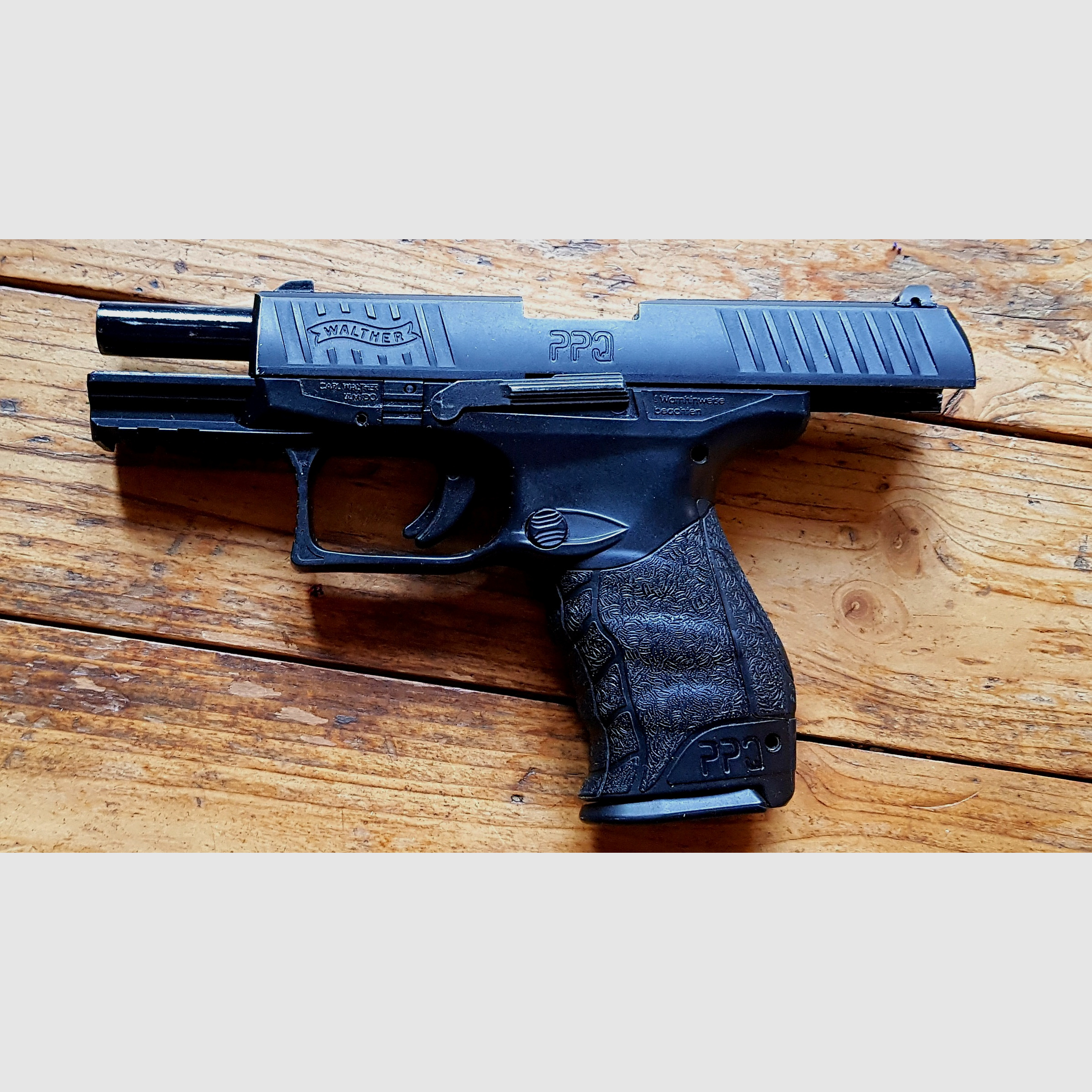 Softair Pistole Walter PPQ mit Blowback.