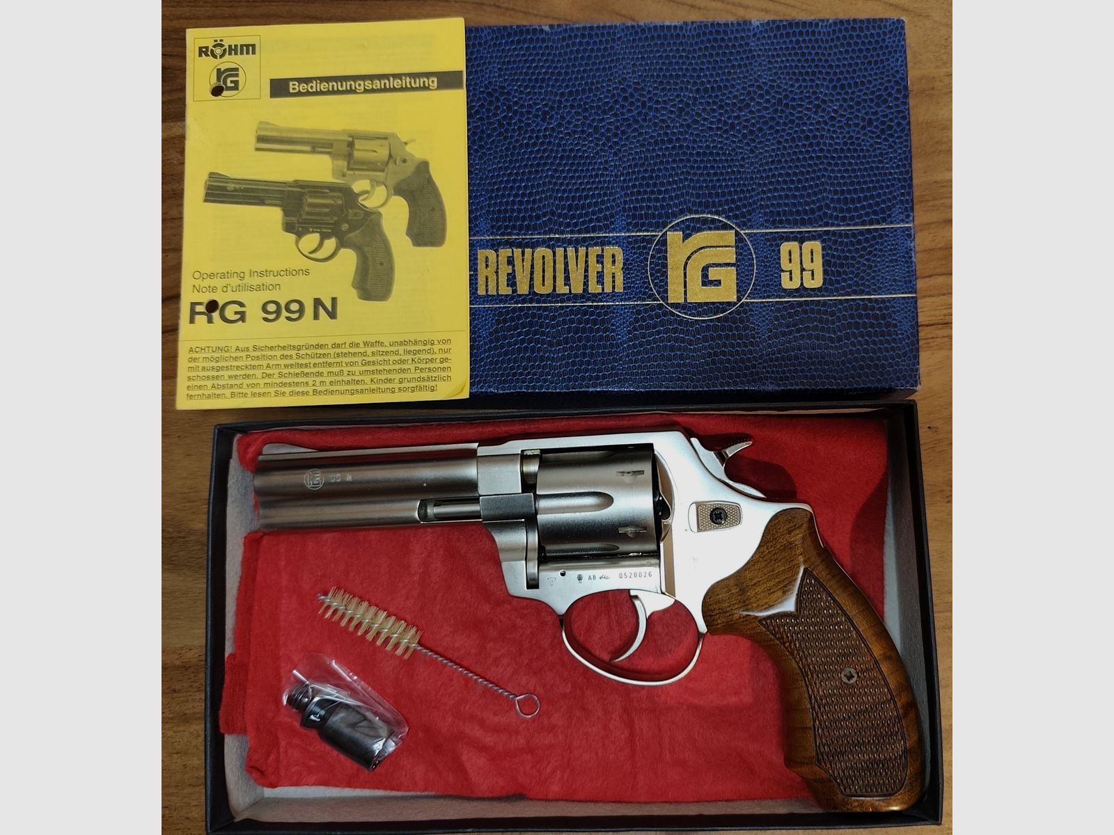 Röhm RG 99 N Nickel PTB 597 Very good condition original packaging! Cream piece!