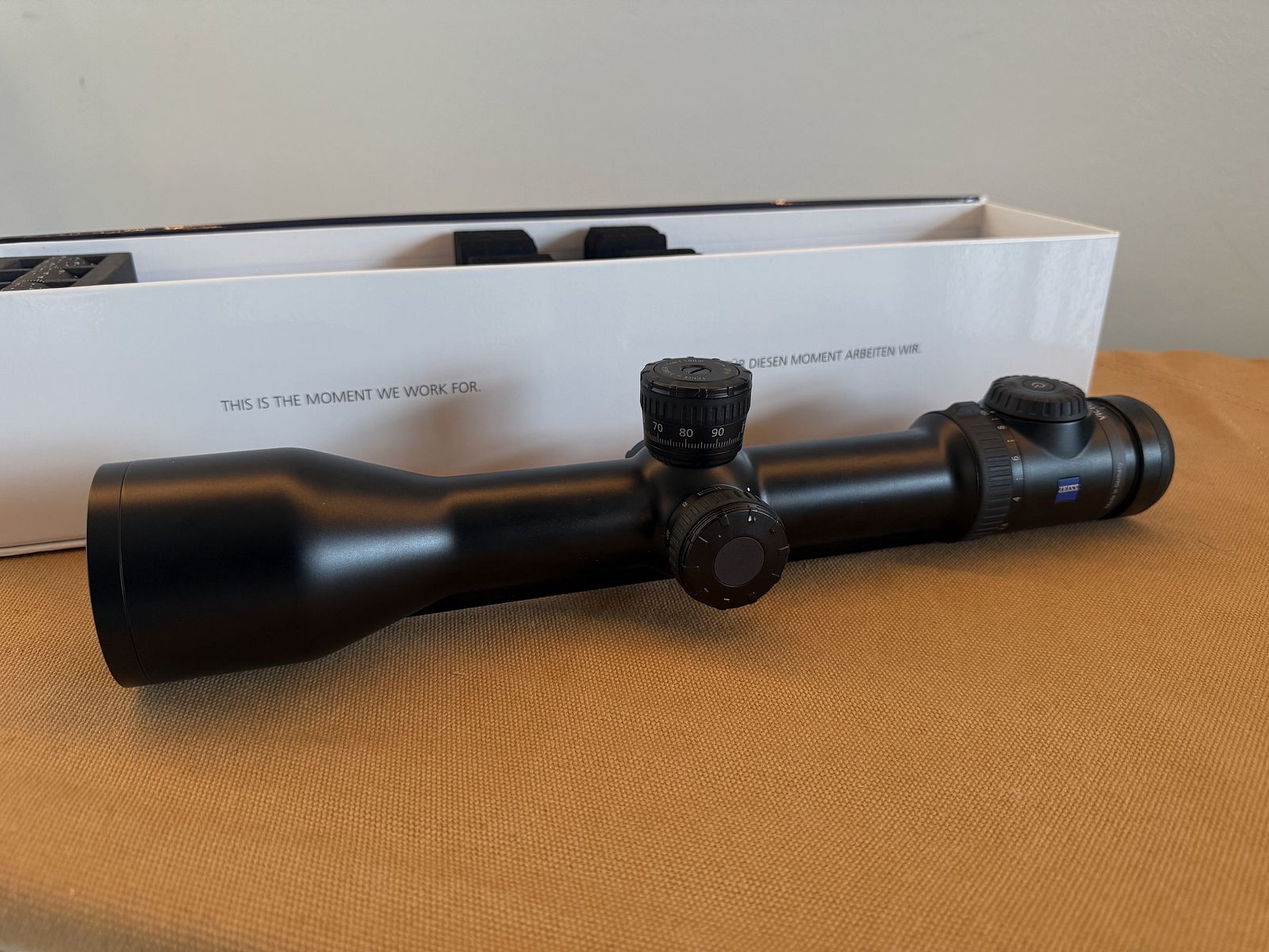 ZEISS Victory V8 2,8 – 20 × 56 | ASV | Parallaxe | Schiene | Absehen 60 | NEUWERTIG