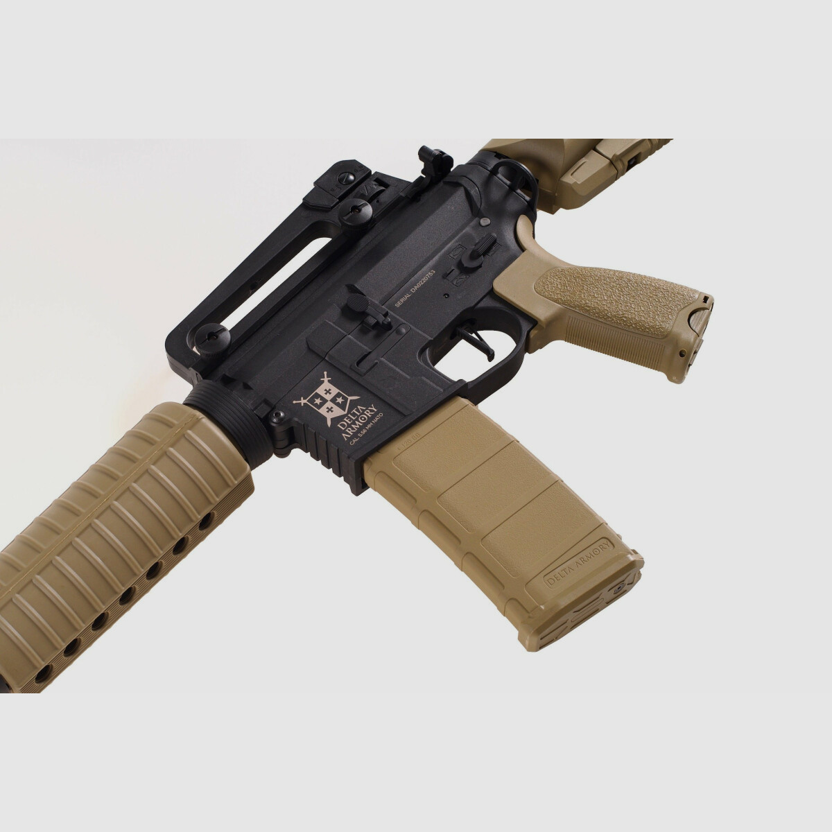 AR15 Classic CHARLIE TAN/Schwarz S-AEG Softair Gewehr Frei ab 18 Jahren | Delta Armory