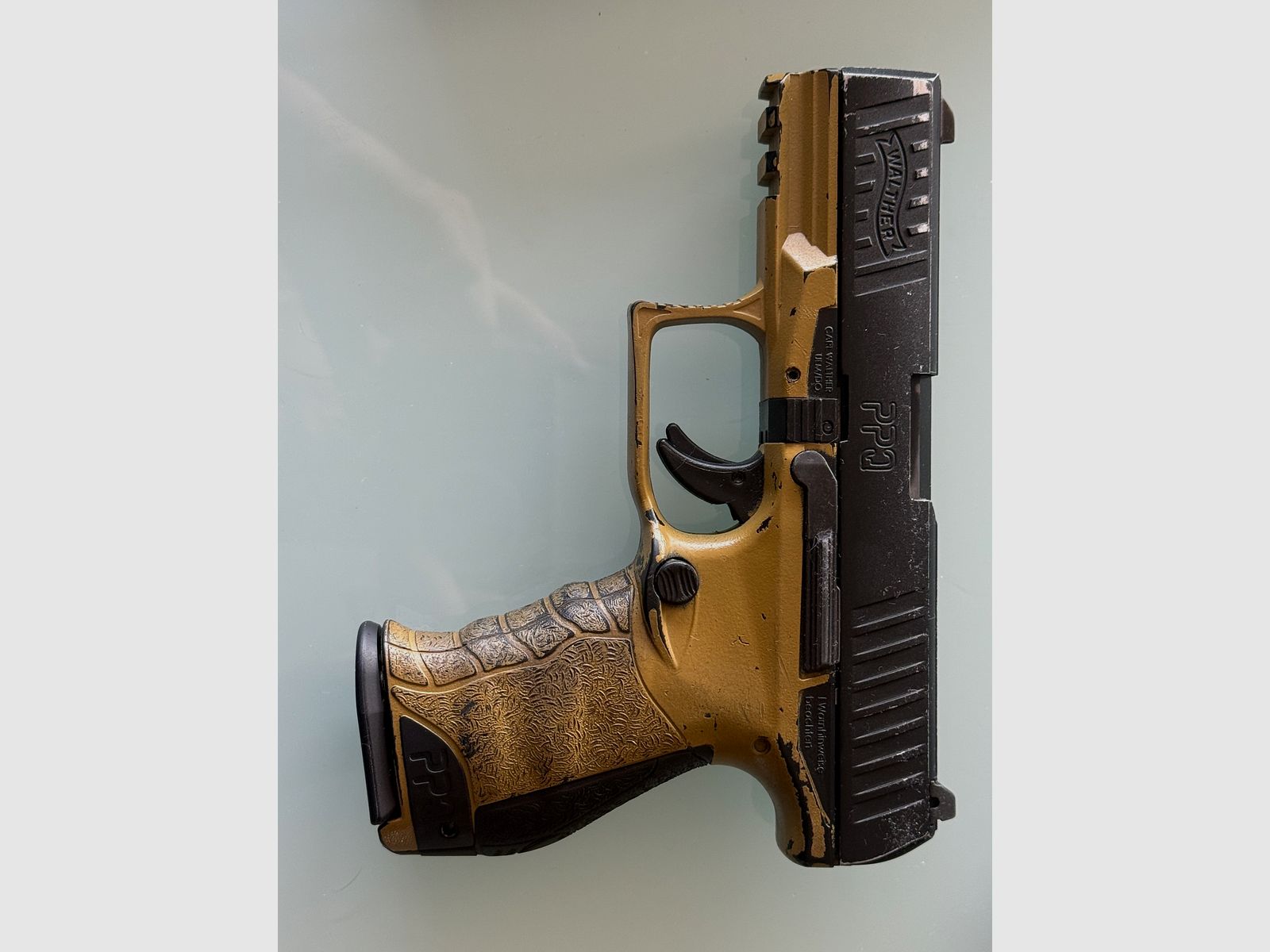 VFC MP7 GBB Einsteiger Set! / 3 Magazine / Viel Zubehör / OVP / Verhandlungsbasis!
