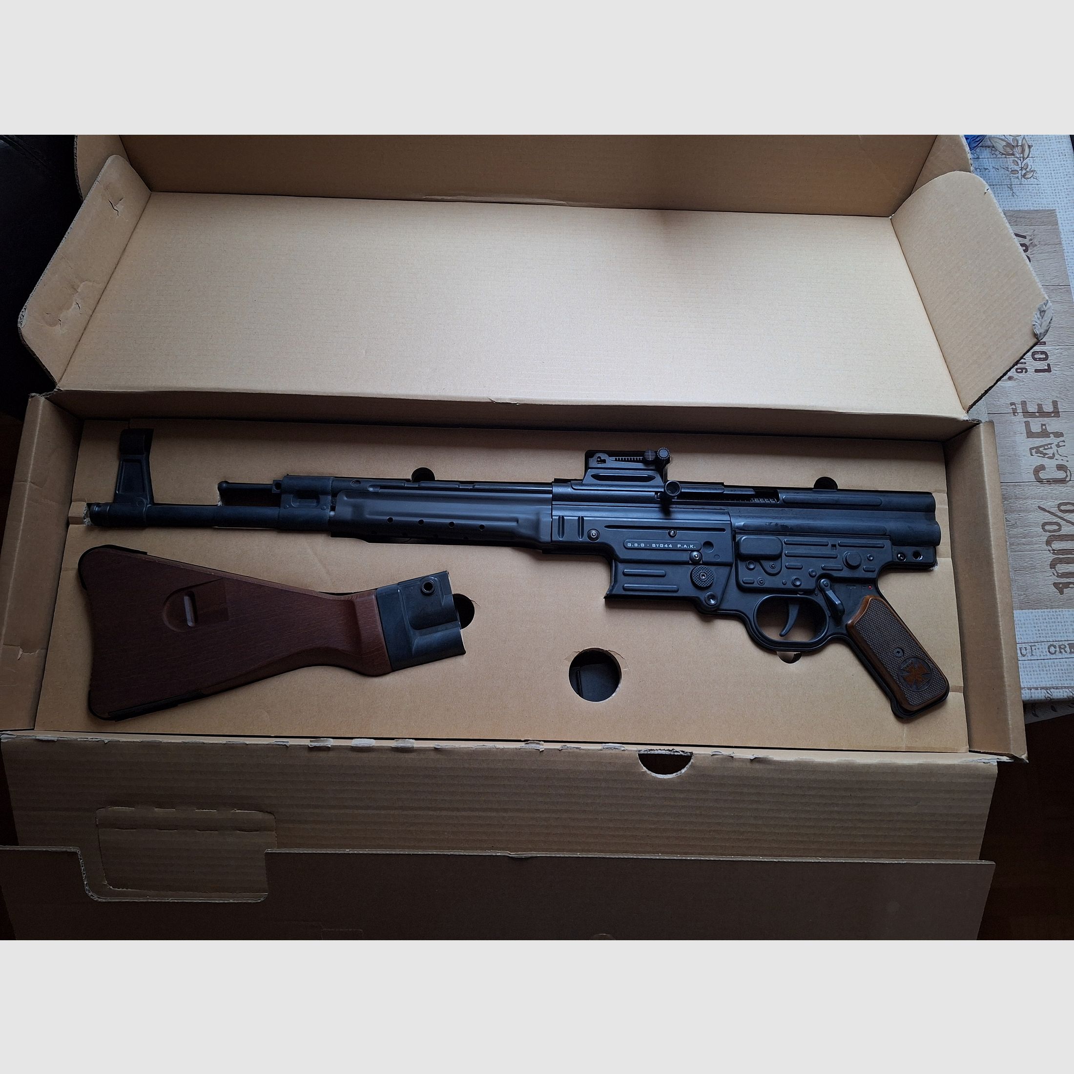 GSG STG44 CAL. 9mm P.A.K. (Blank firing rifle)