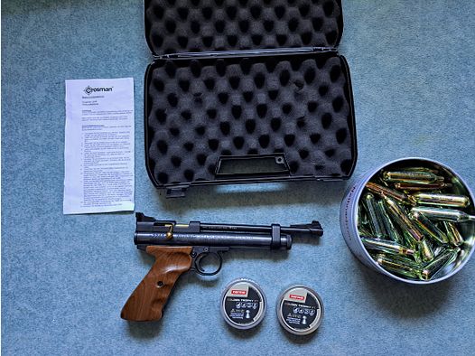 Crosman 2240 - 5,5mm Diabolo Co2 Pistole (SET mit Holzgriffen)