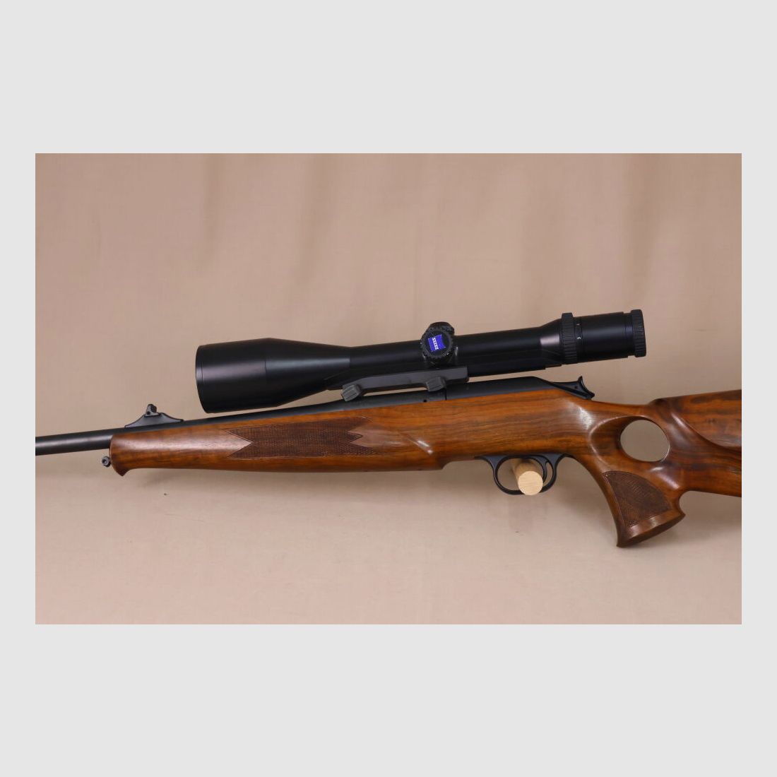 Blaser R93 // LOCHSCHAFT // Wurzelholz // Vollschaft // Zeiss beleuchtet