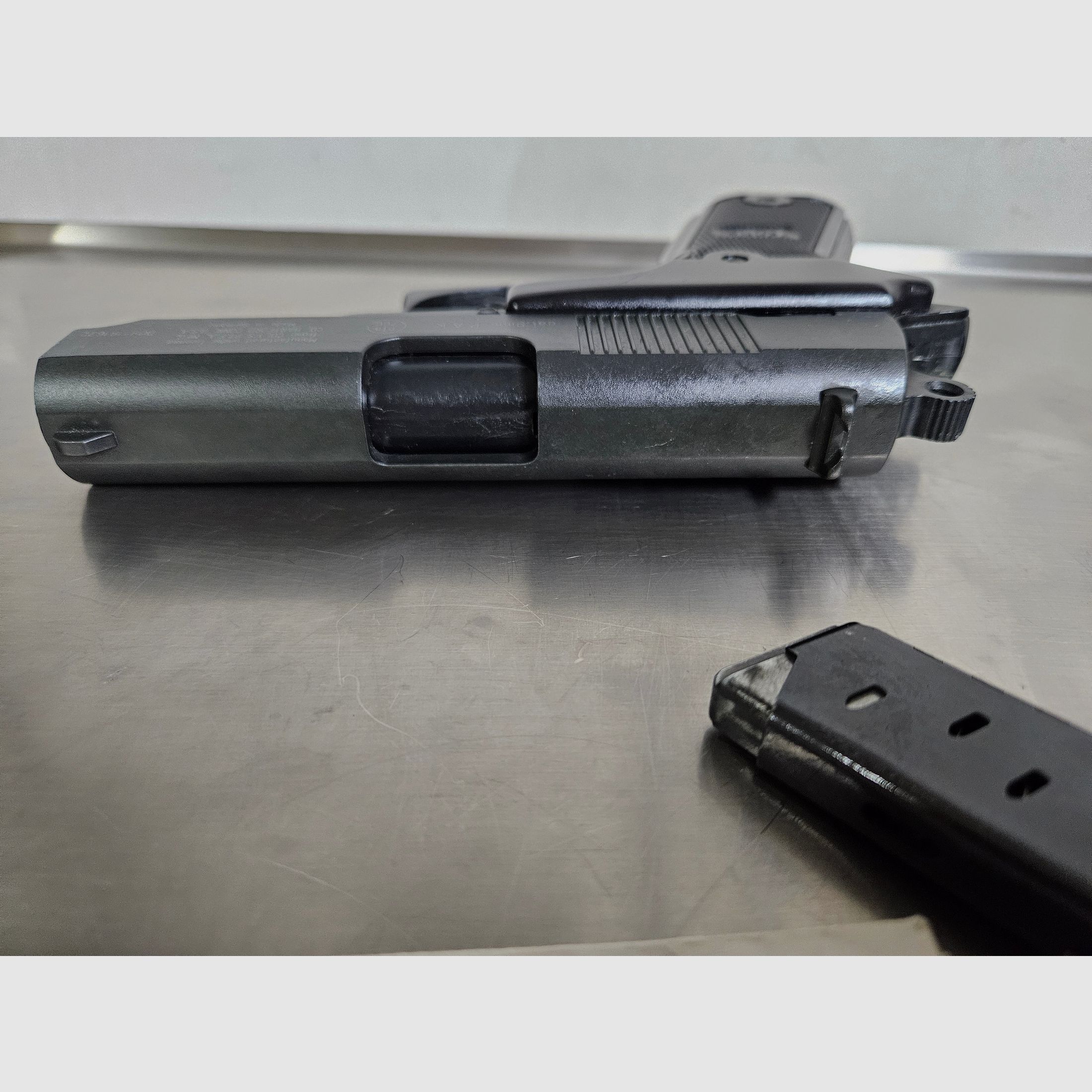 Colt Double Eagle Mod. Combat Commander 9mm P.A.K. PTB 766 Gas Signal PAK Knall