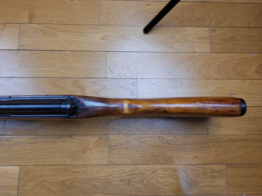 Iconisch Sovjet semi-automatisch geweer SVT-40 – Arsenal Tula 1941 – Enkele serienummer 7,62x54r – 2 magazijnen – Zeer goede staat, afbeelding 9 van 22