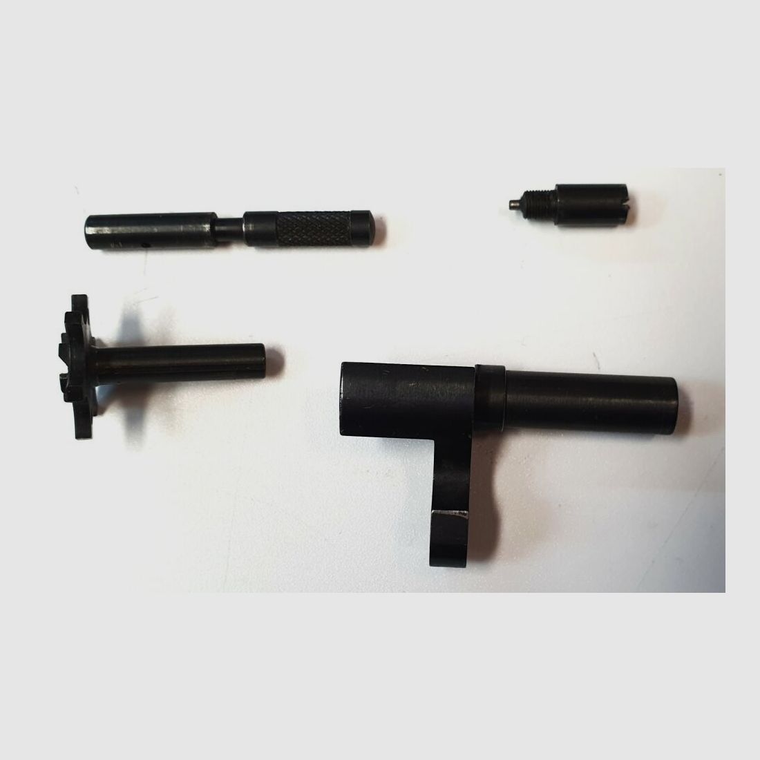 Weirauch Freier Teilesatz Weihrauch Arminius HW 38 Revolver .38 Special 39Teile