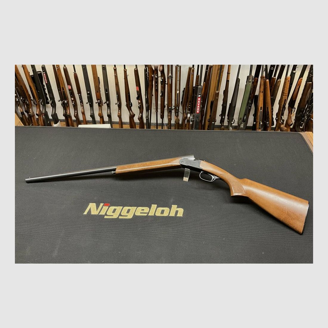 Empereur Wischo 12/76