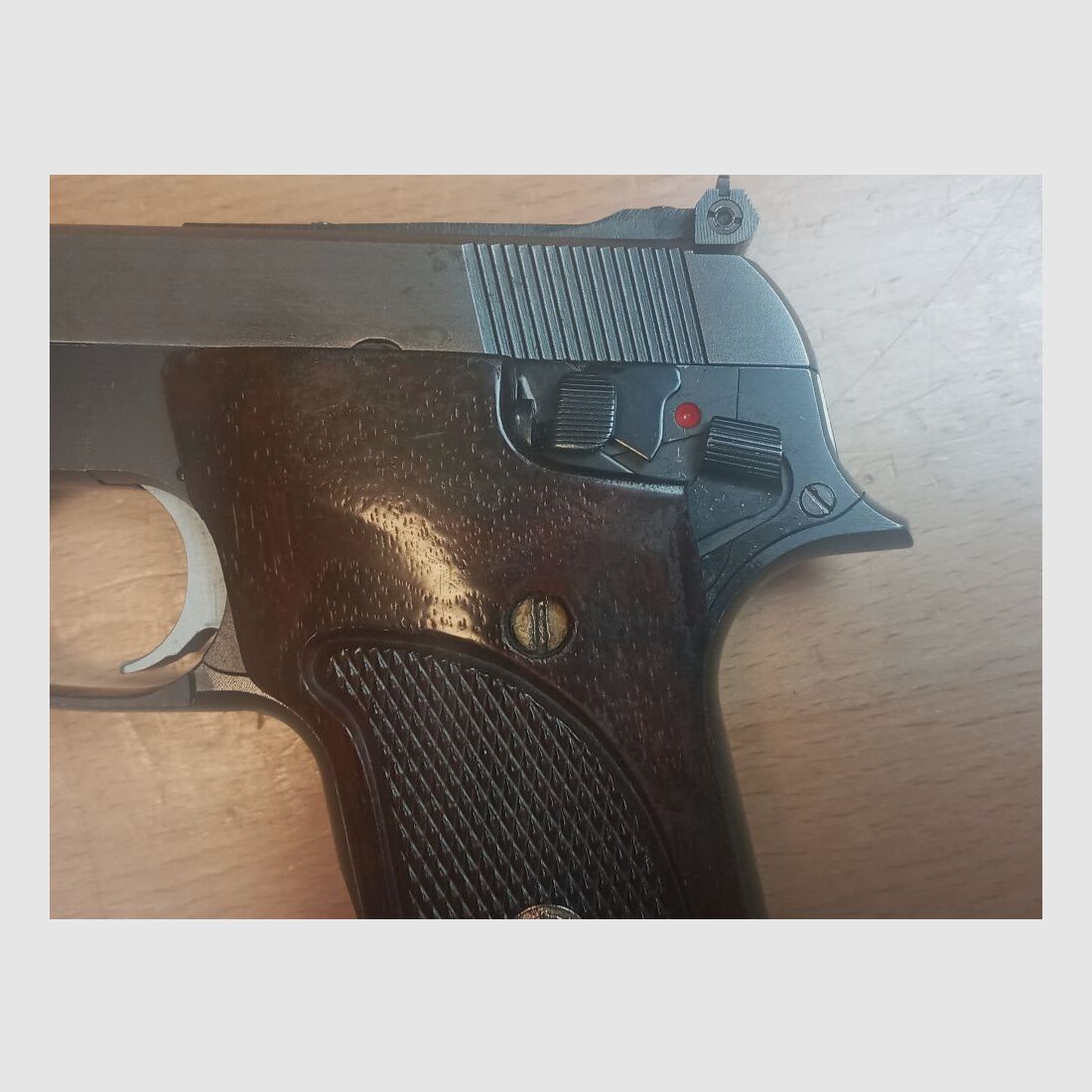 Smith & Wesson M 422