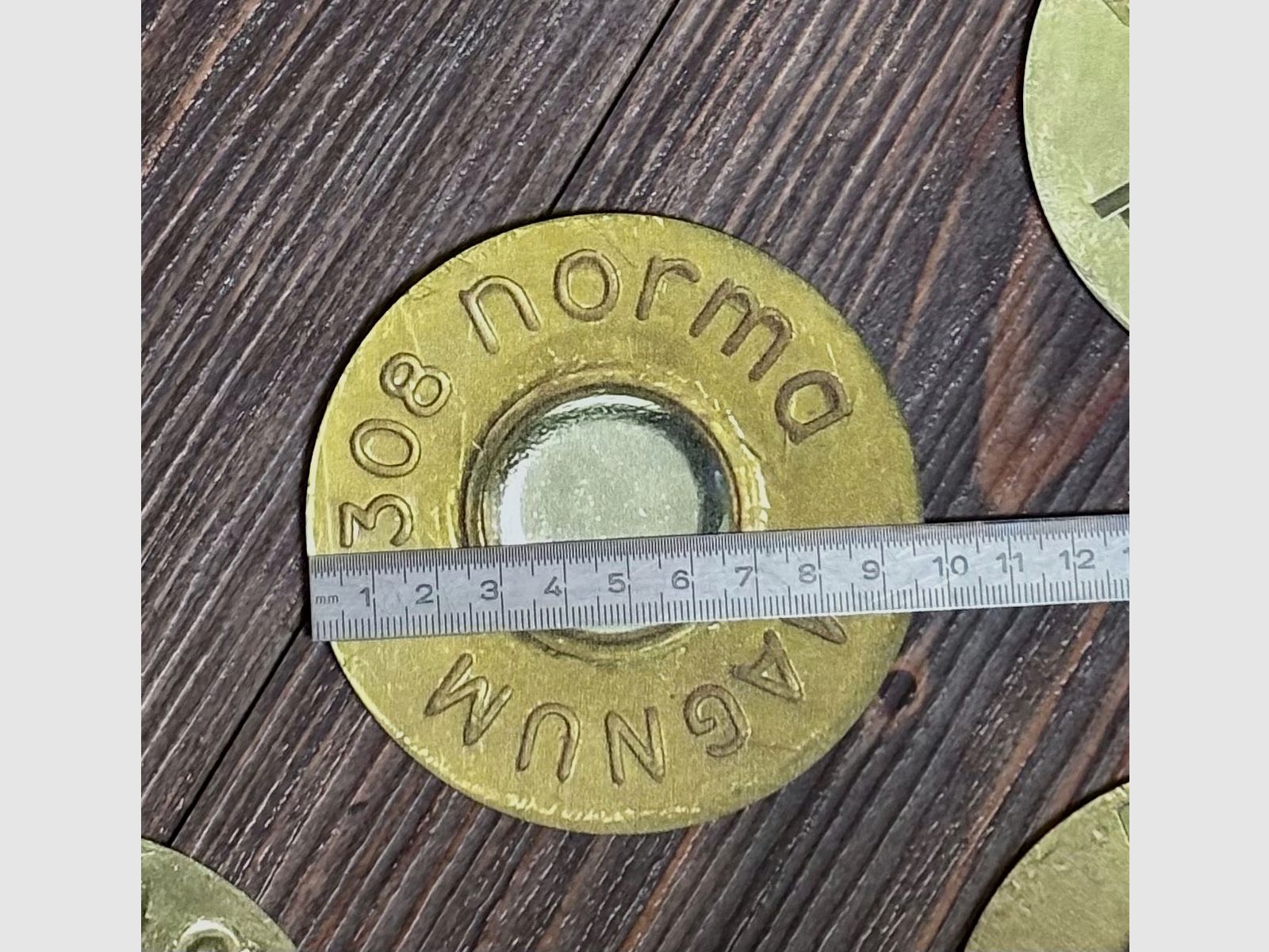 „Cartuchos“ posavasos, por ejemplo, para vasos de whisky, para la elegante sala de caza