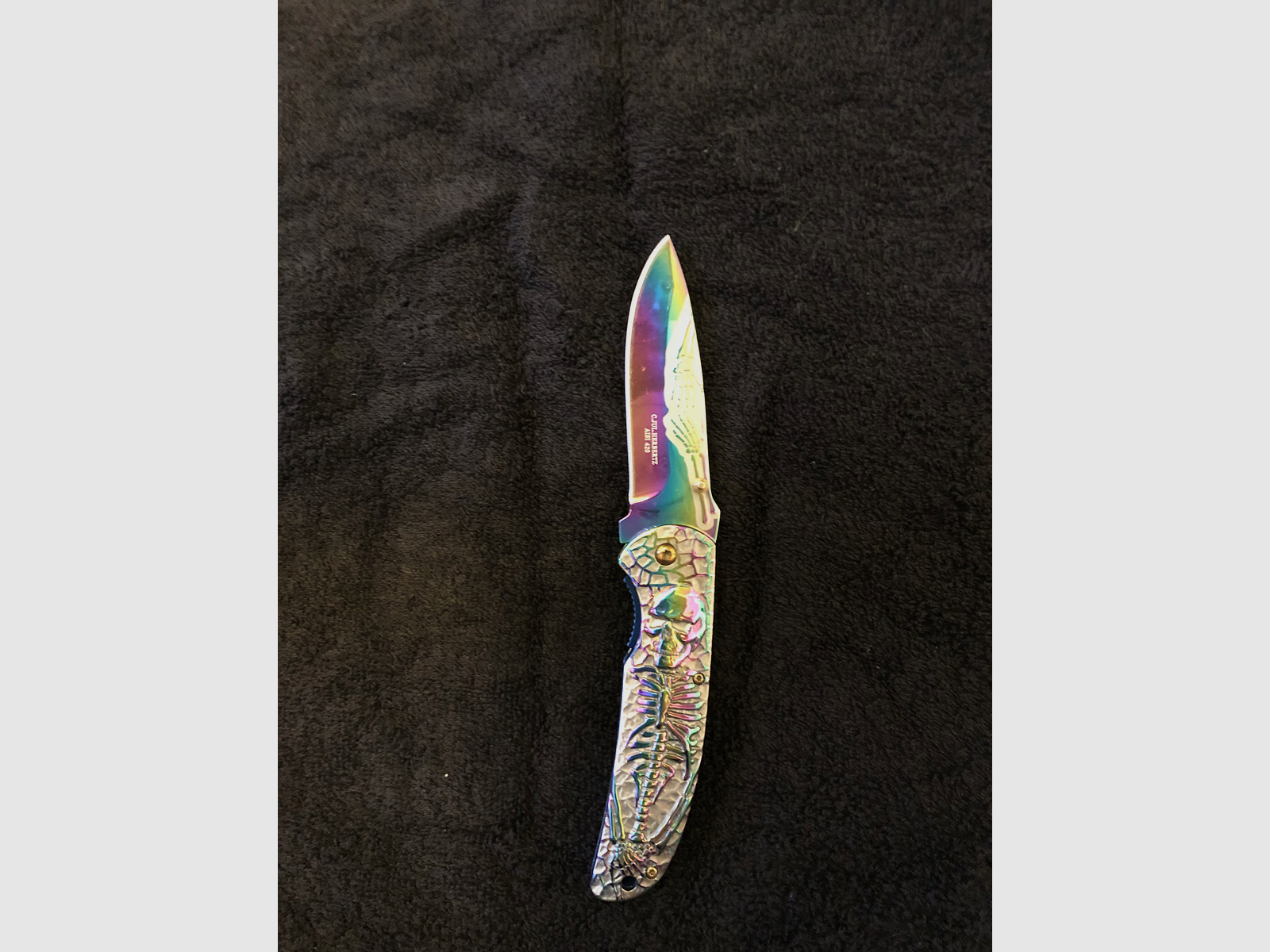 Tęczowy nóż