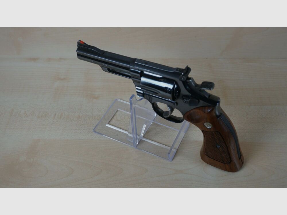 Smith & Wesson 19 -2