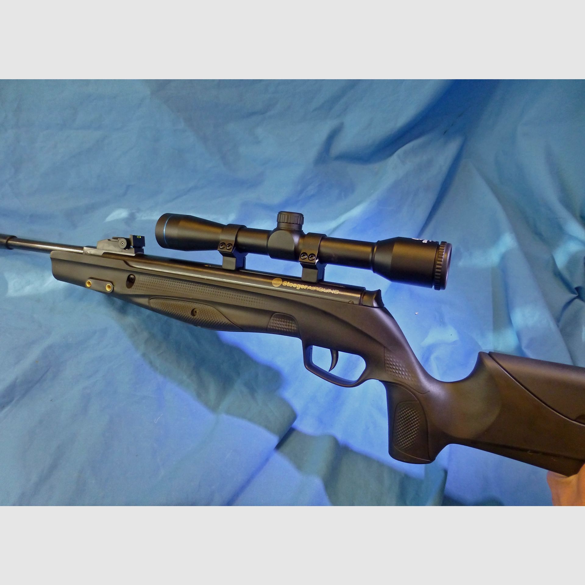Carabine à air STOEGER RX5 TAC avec lunette, image 2 sur 3