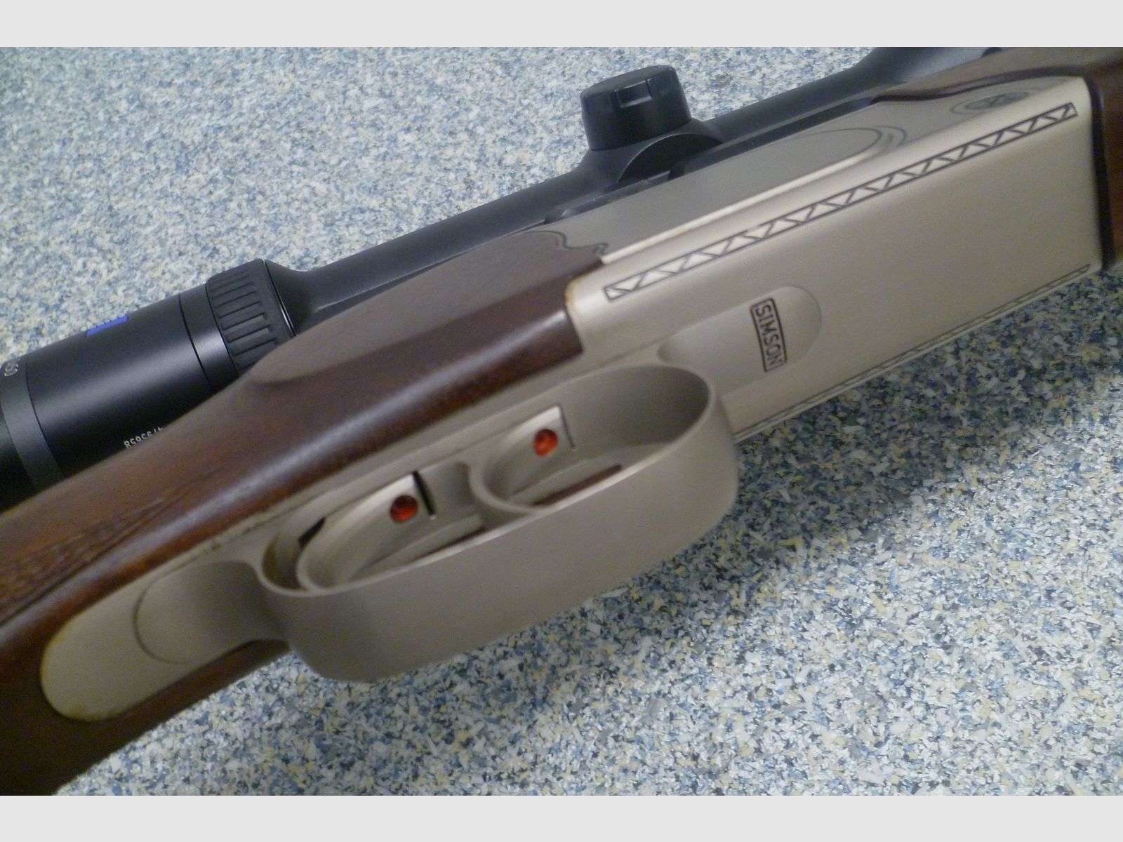 Escopeta de doble cañón Simson 20/76 y .30R Blaser con Zeiss Victoty HT