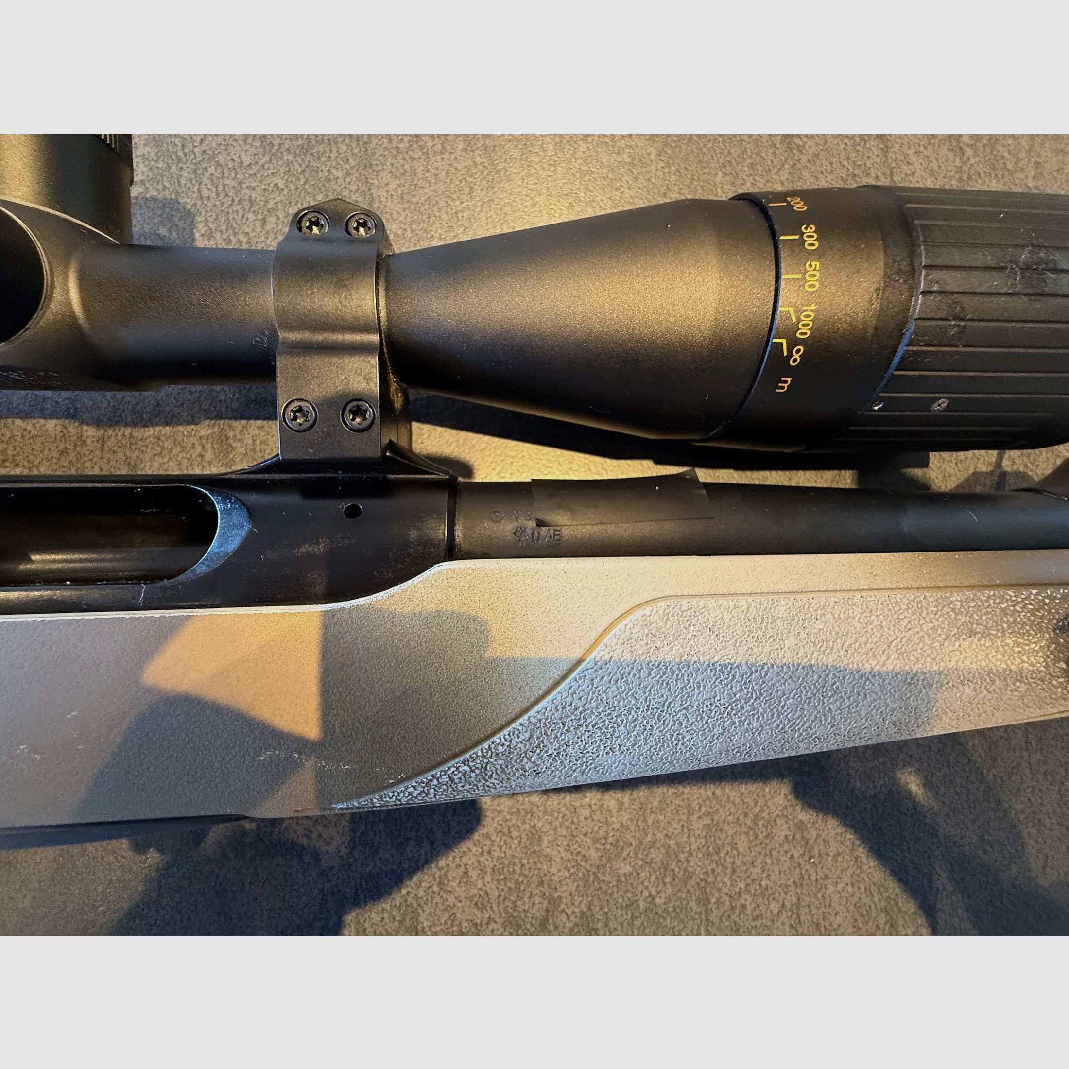Sauer 202 rifle de repetición en calibre .308 Winchester con Nikon Monarch UCC 6,5–20× mira