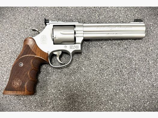 Smith & Wesson S&W 686 Target Champion MATCH MASTER matowy