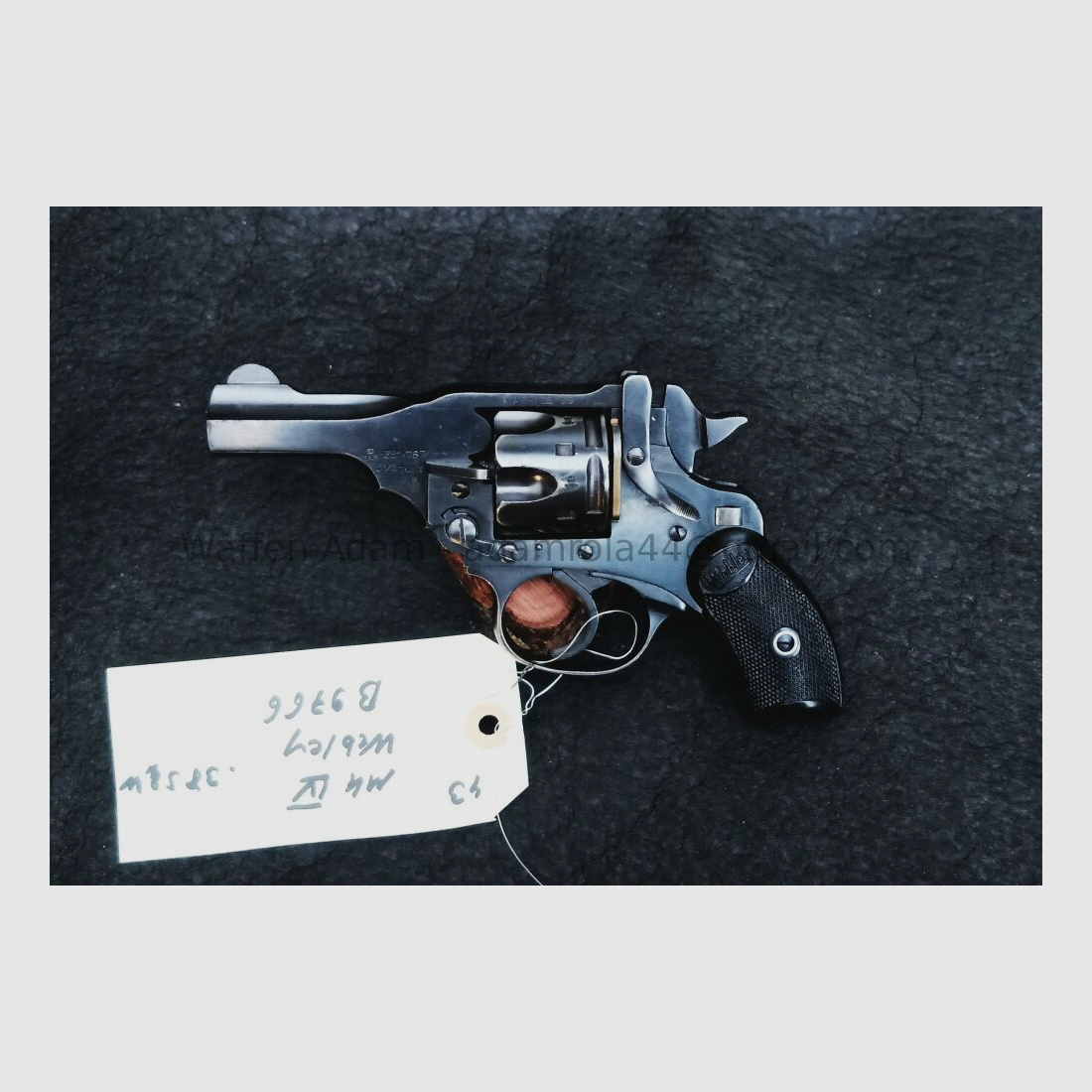 Webley 3 Inch, Webley MKIV , Safety