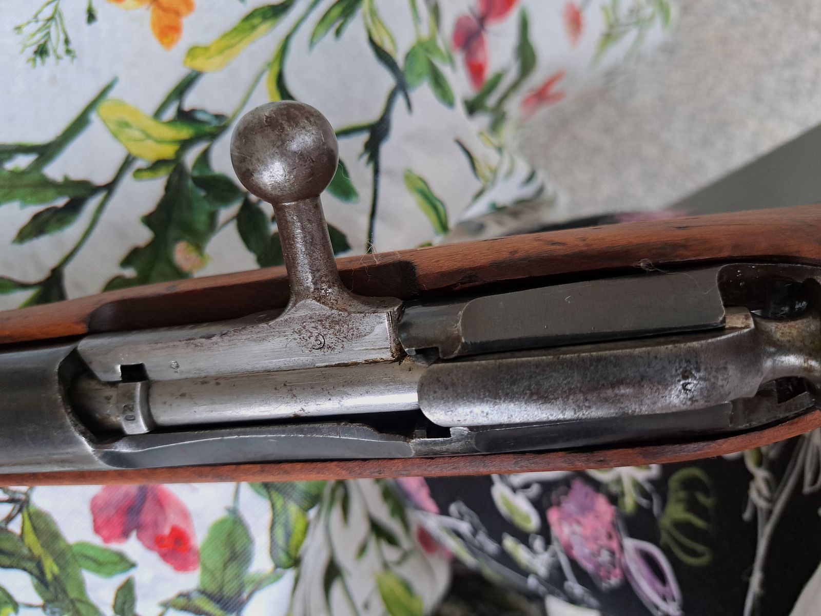 Brünner (CZ) ZH 104 Poldi acero especial con visor de punto rojo Docter