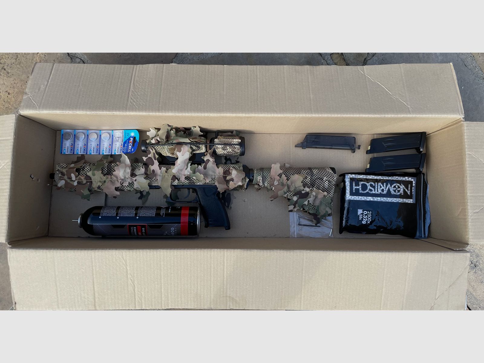SSx303 Novritsch with accessories