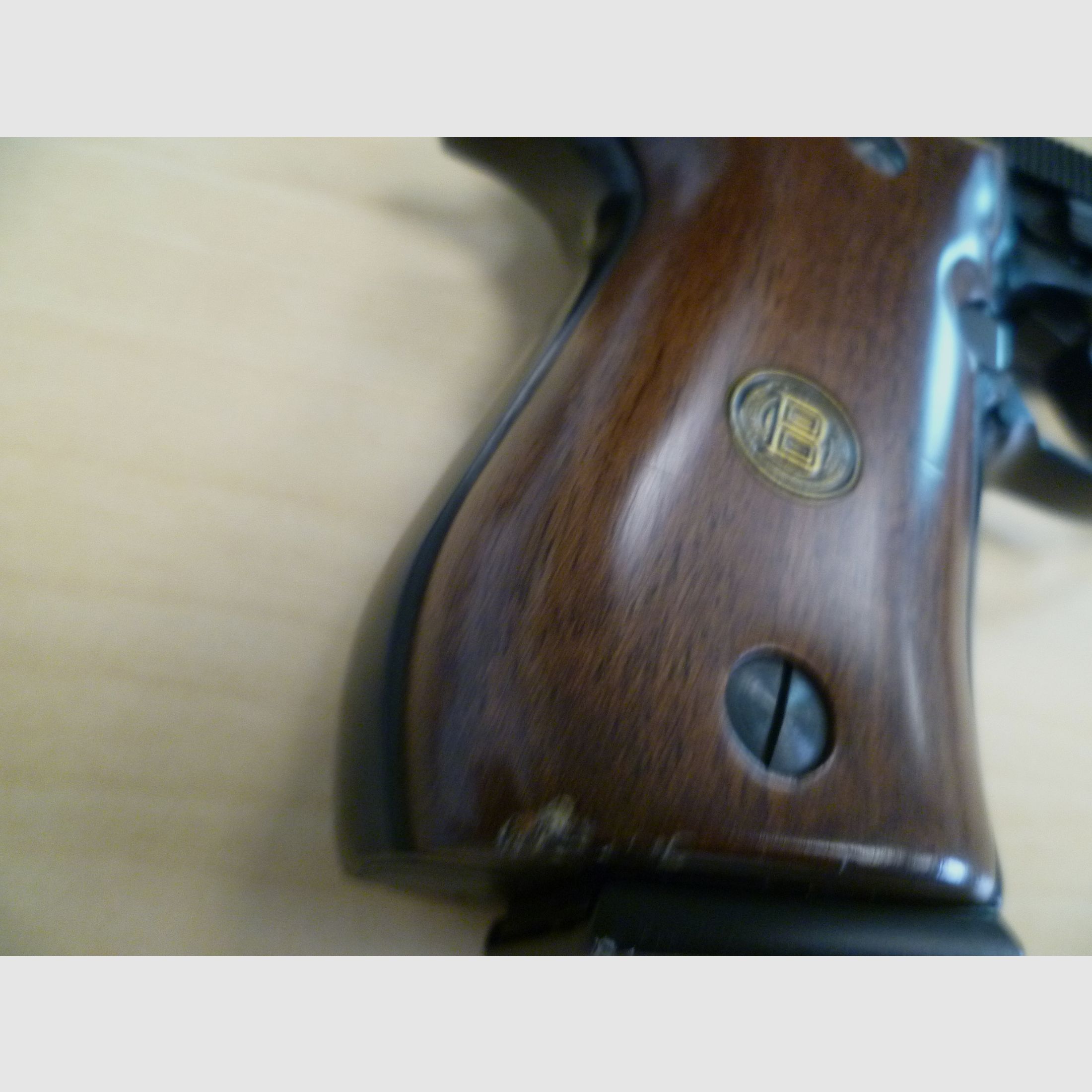 Pistole FN Beretta BDA-380  -  9 mm kurz
