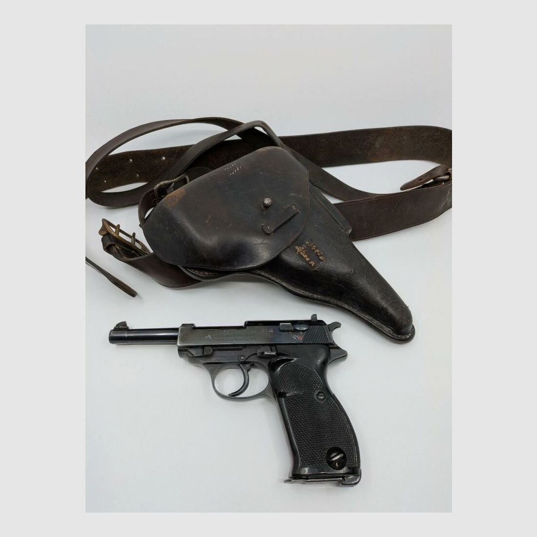 Walther Zella-Mehlis HP Schwedische M/39 mit Regiment ID