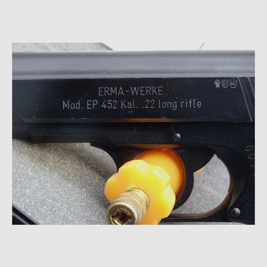 ERMA EP 452 kaliber .22lr długość lufy 85mm EP 452