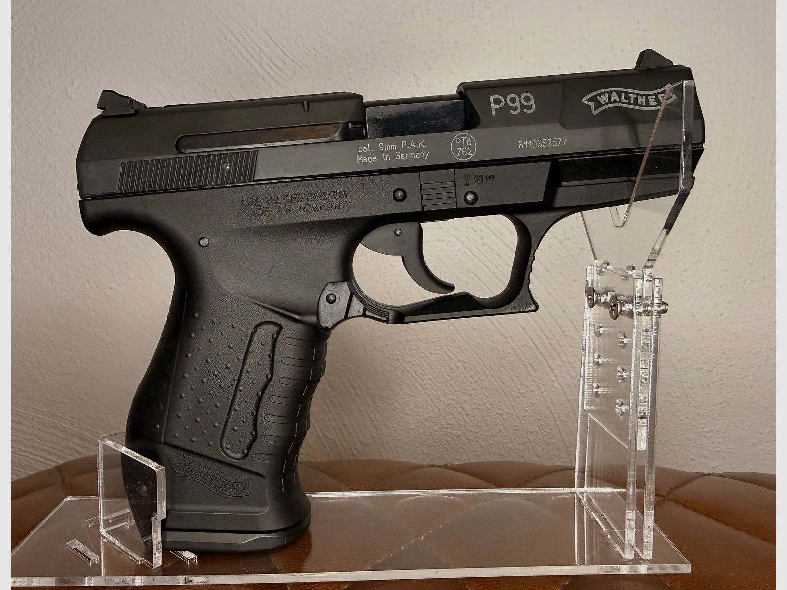 Walther P99 mit zwei Magazinen und Koffer PAK