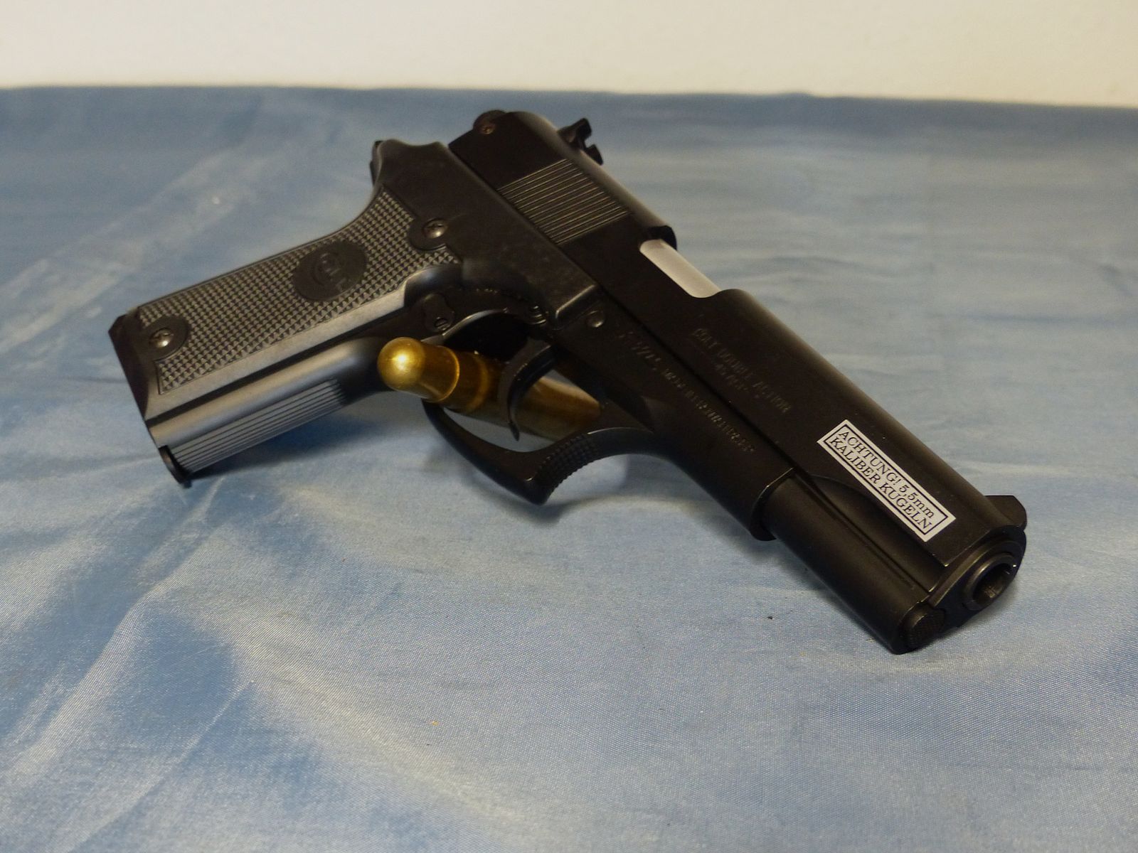 Colt Black Hop Up Type van KWC Soft Air Double Eagle Kal. 5,5mm