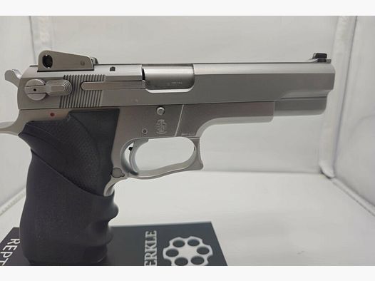 Smith & Wesson 4506 .45Auto