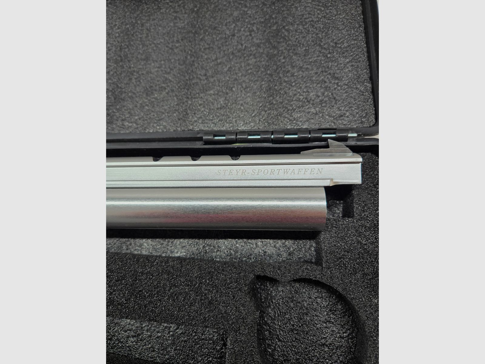 Steyr LP 10 with Rink grip