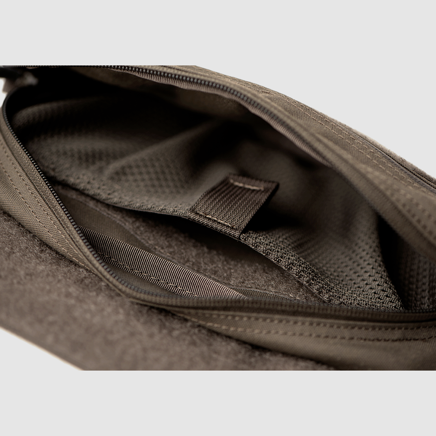 Clawgear – Drop Down Velcro Utility Pouch / RAL7013, Bild 5 von 7