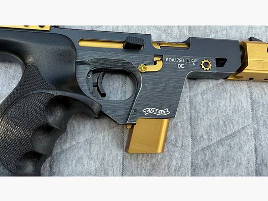 Walther GSP Expert .22lfb w bardzo dobrym stanie z kolbą, bardzo dużo akcesoriów, niewielka liczba strzałów