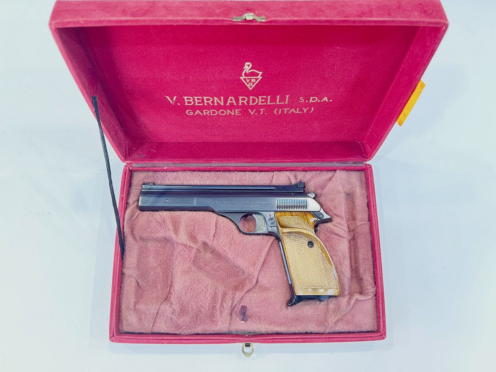 BERNARDELLI 69 STANDARD – 22 L.R., image 1 sur 3