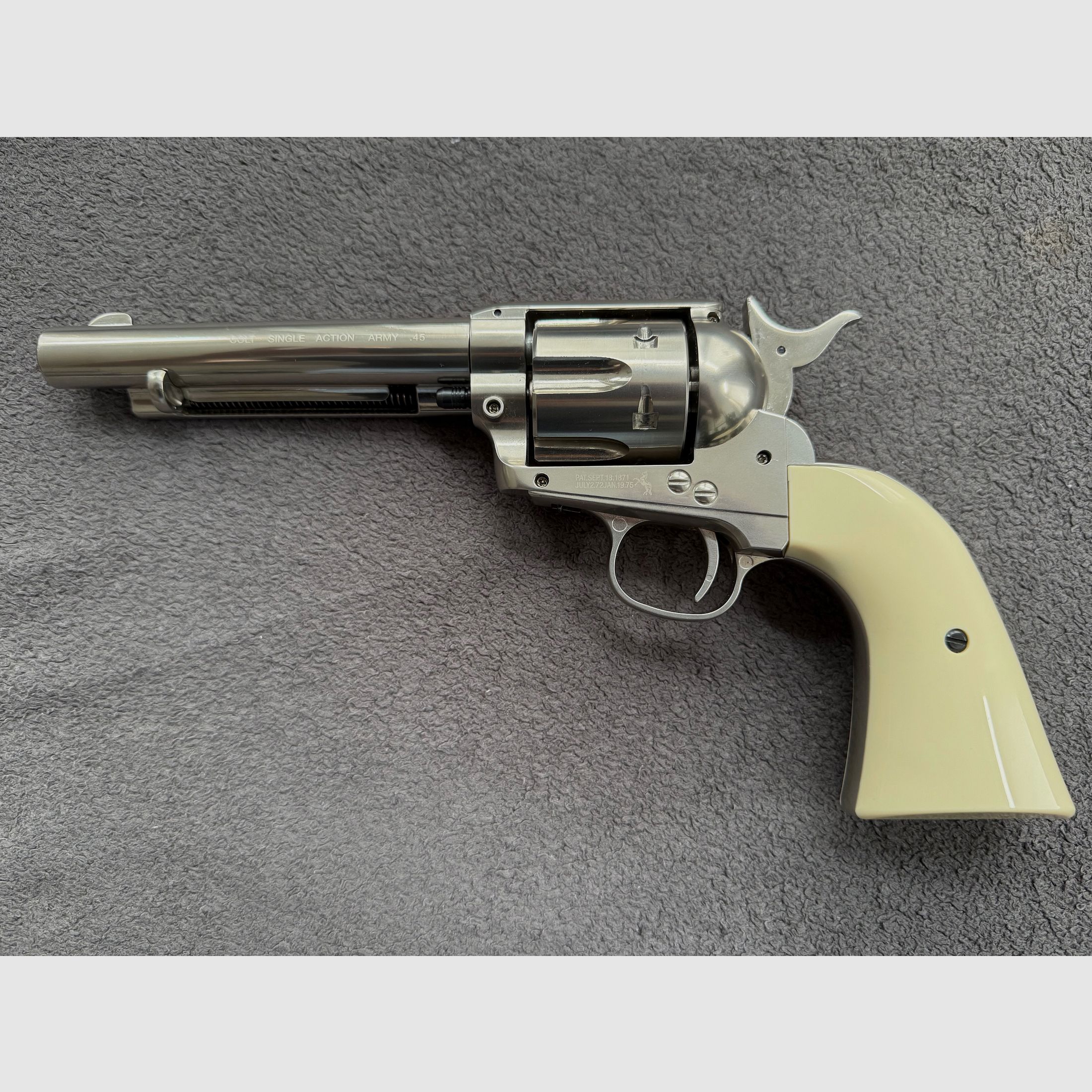Colt SAA Single Action Army 4,5mm Diabolo CO2 PEACEMAKER Umarex Legends
