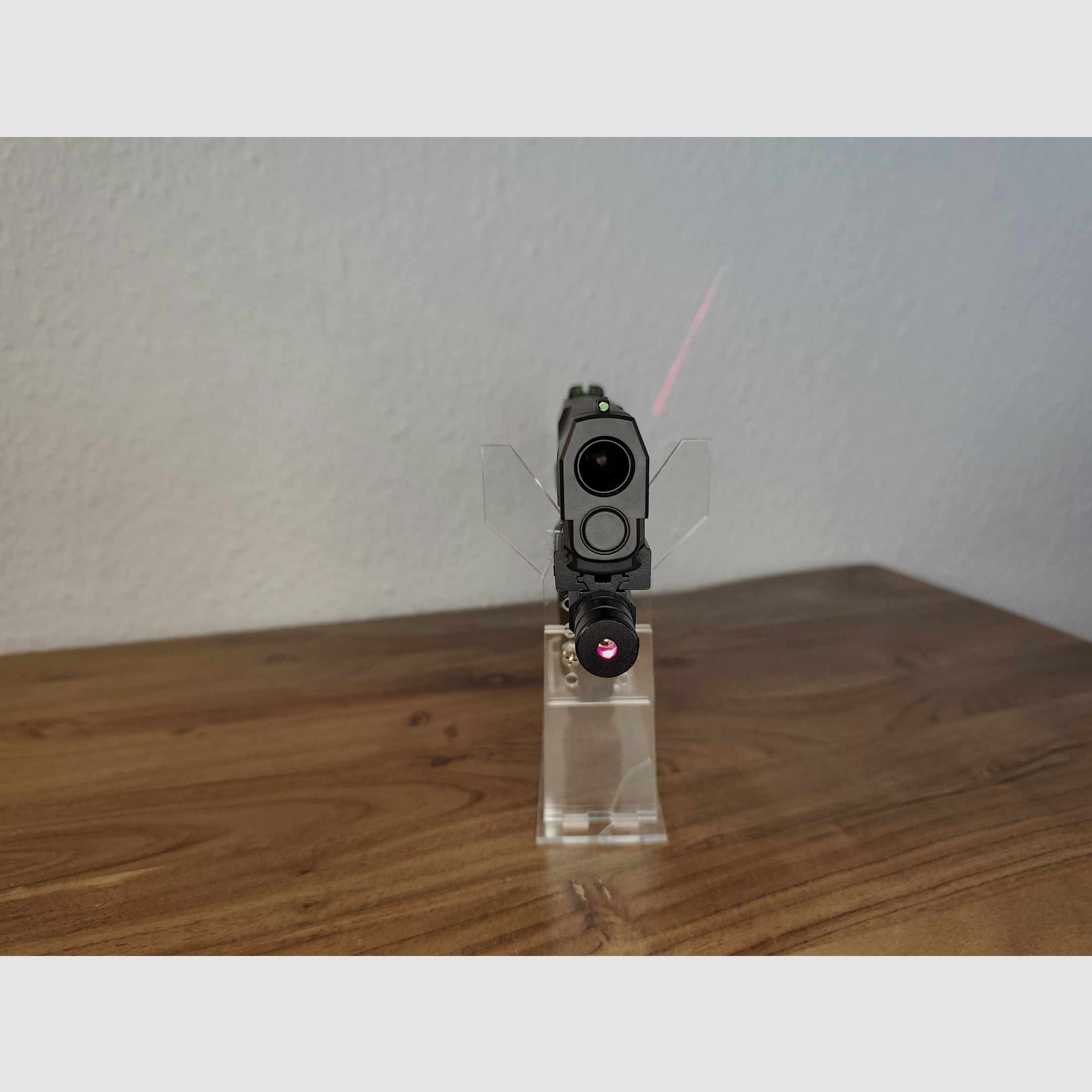 UMAREX TP 50 Gen 2  T4E  + Red Dot + Rubberballs + 10 Gas Kapseln  neuwertig!