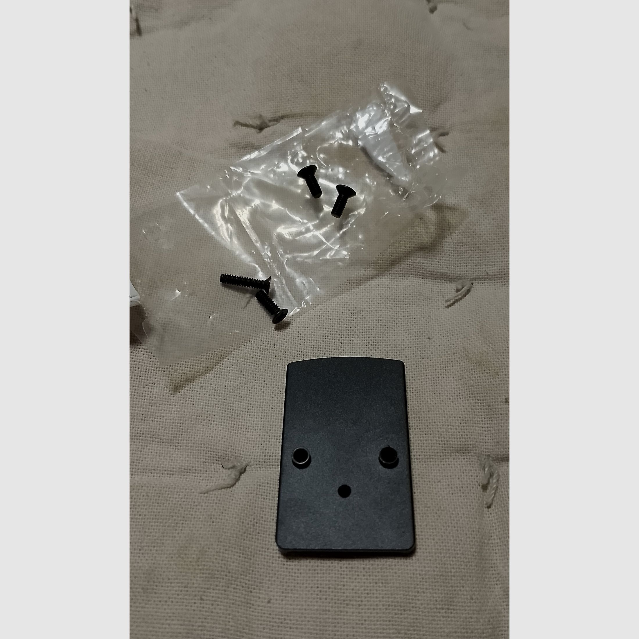 Montage Platte Schrauben für Rotpunkt Visier Glock 17 19 22 23 26 27 34 35 37  universal scope mount neu