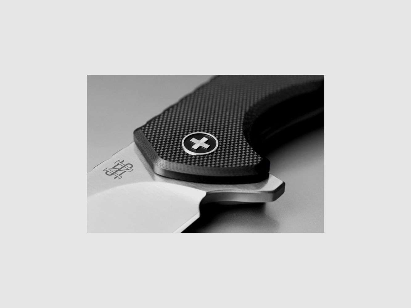 Coltello N.Sutter Quercus NS01A Nero Design Svizzero, immagine 6 di 7