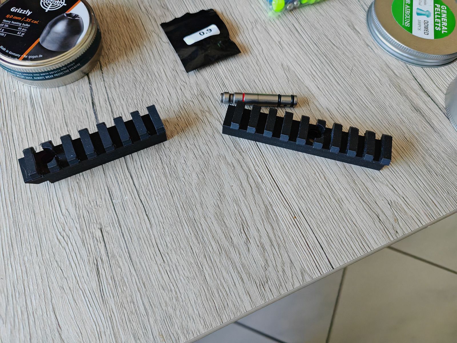 AEA HP Max MK 2 mit Zubehör, Schalldämpfer, Zielfernrohr, Zweibein Munition