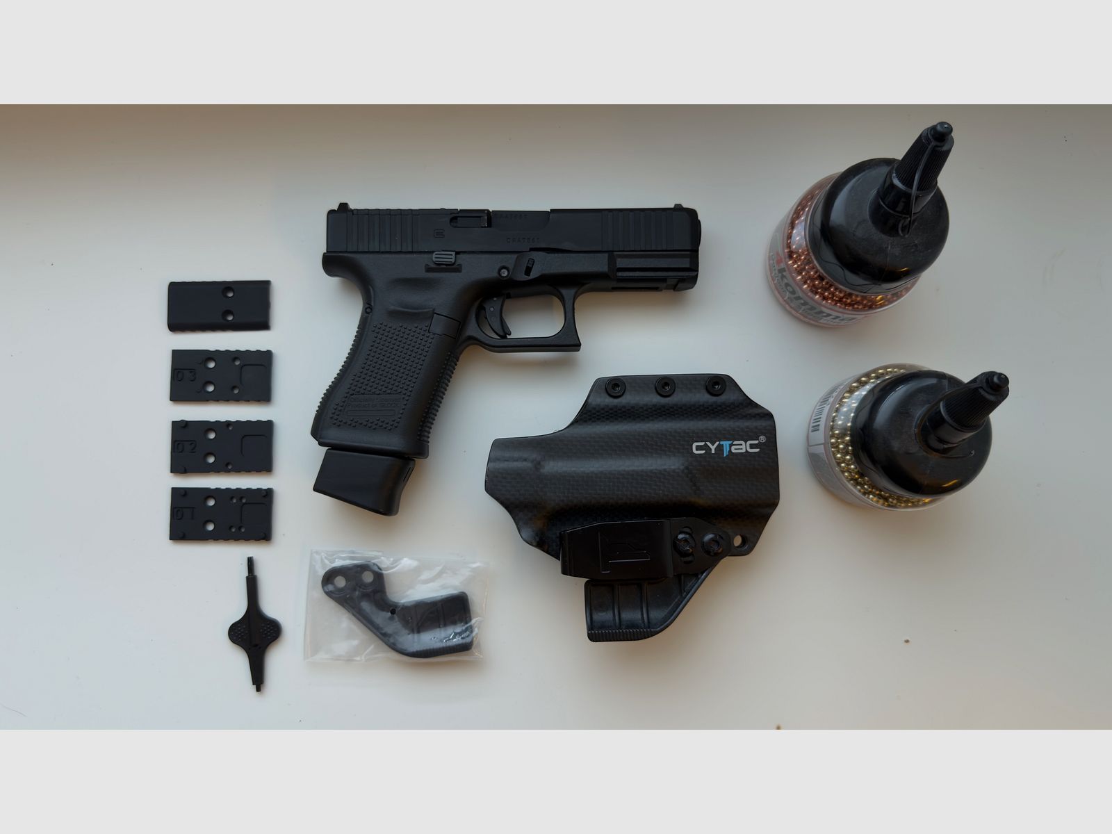 Glock 19 Gen 5 MOS 4mm stalen bb’s CO2