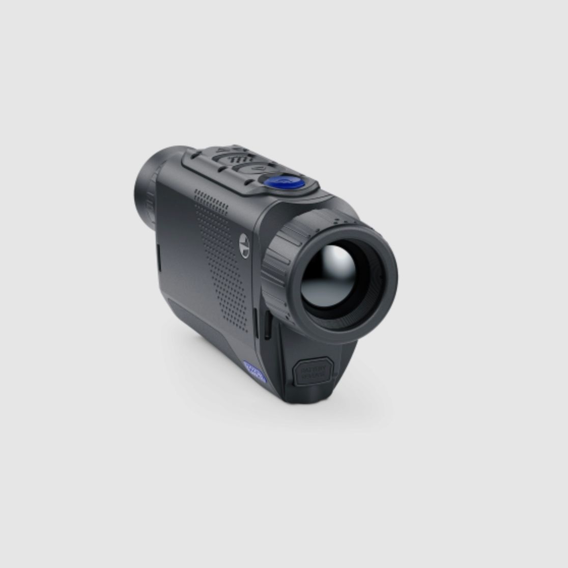PULSAR thermal imaging device Axion XQ30 Pro 384x288 pixels @ 17 µm NETD <25 mK