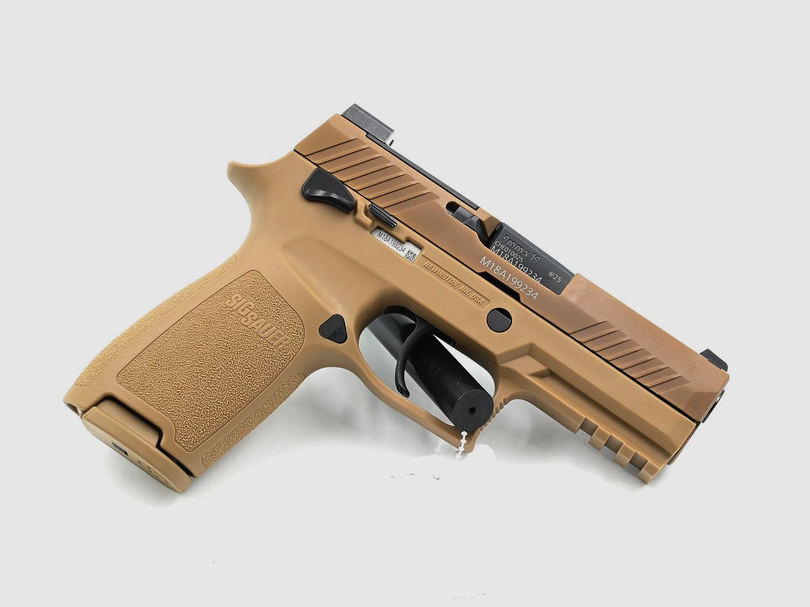 SIG P320 M18 Pistool, Coyote, 9×19, 3.9" Loop, Handmatige Veiligheid, afbeelding 2 van 2